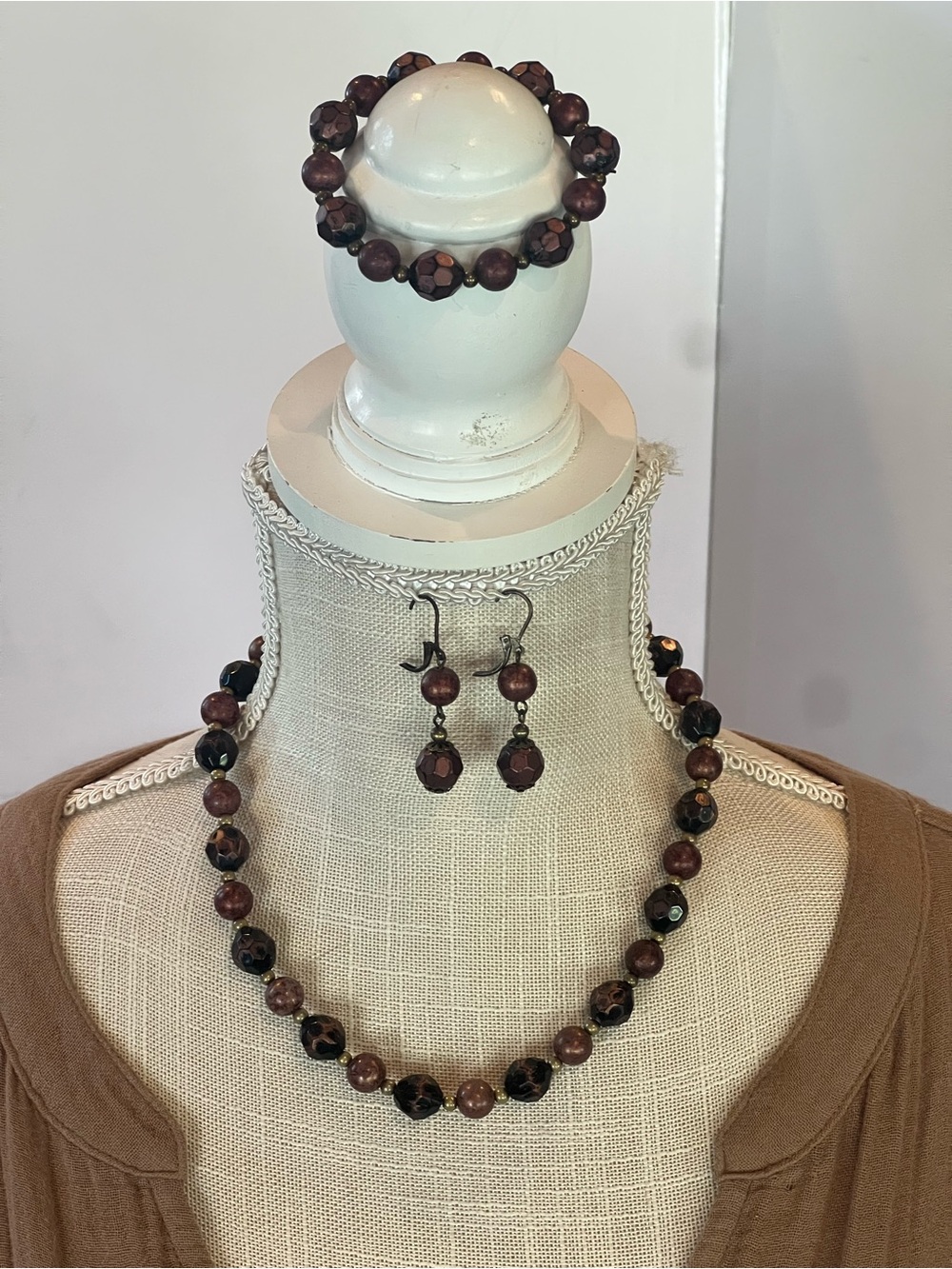 Premier Designs Jewelry Set